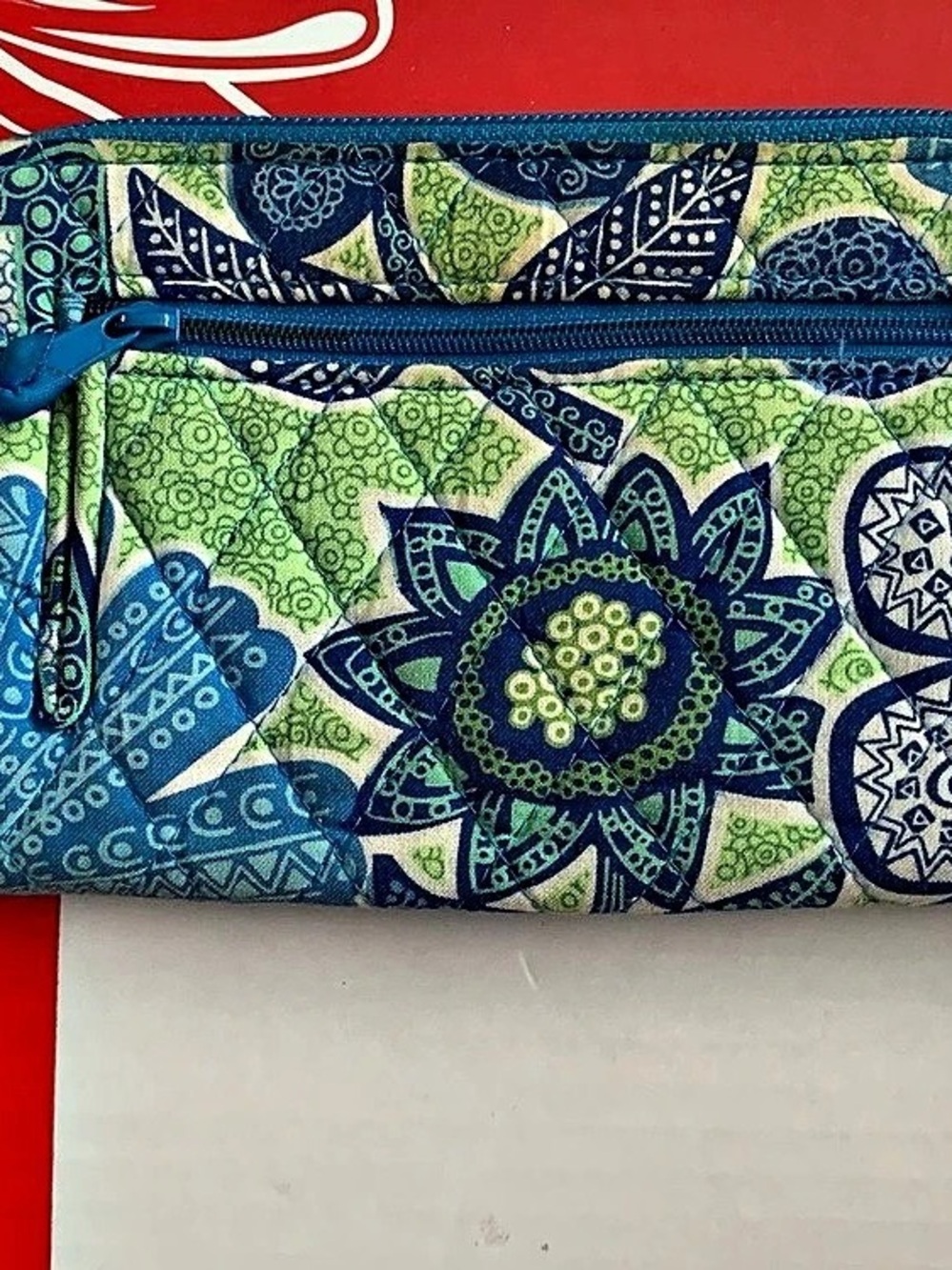 Vera Bradley Quilted Zip-Around Wallet Organizer Blue & Green